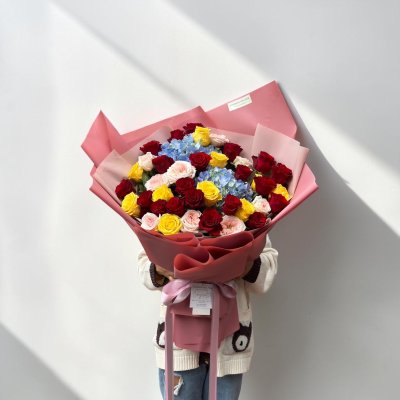 Carnival Bloom Bouquet L